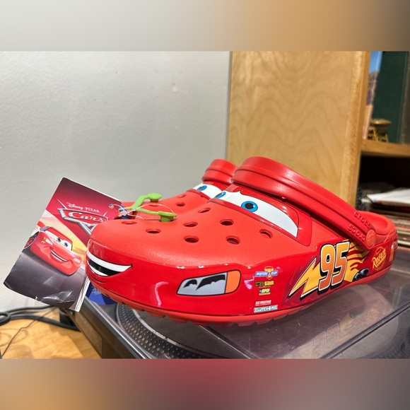 Crocs Classic Clog Lightening McQueen - Picture 2 of 4